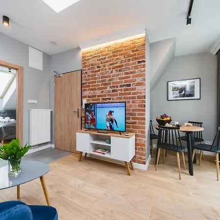 Saint Florian'S Suites - Old Town Luxury Apartments - By Upstairs-3