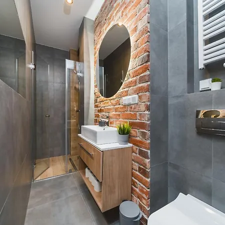 Saint Florian'S Suites - Old Town Luxury Apartments - By Upstairs-3