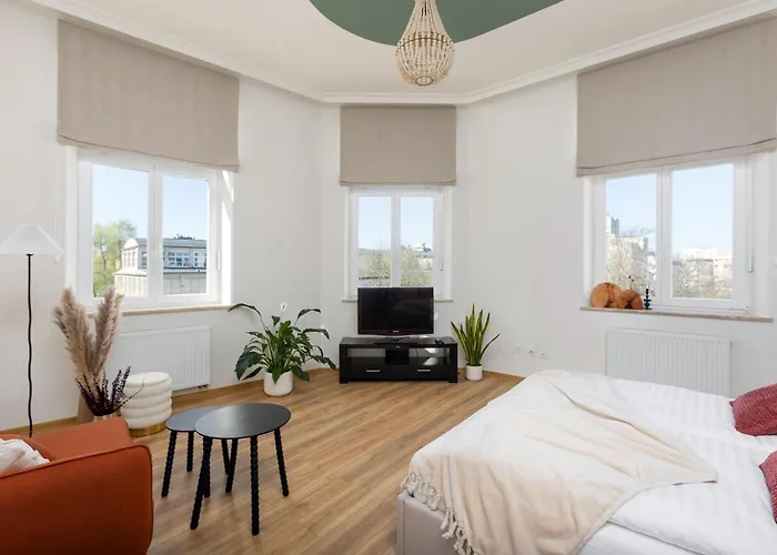 Katie'S Apartment